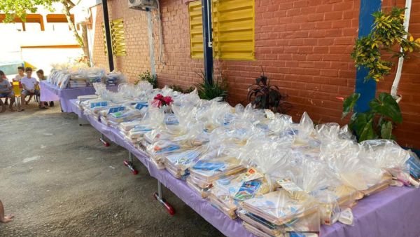 kits escolares para estudantes 2
