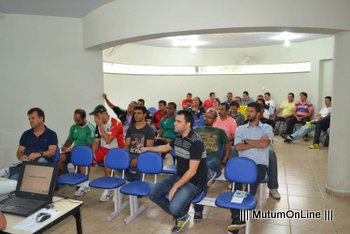 Representantes das escolas e dos municípios envolvidos acompanharam atentamente as orientações, regulamento e sorteios dos confrontos para a etapa microrregional